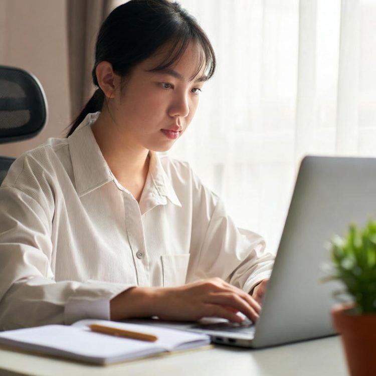 Những công việc làm tại nhà giúp tăng thu nhập dễ dàng